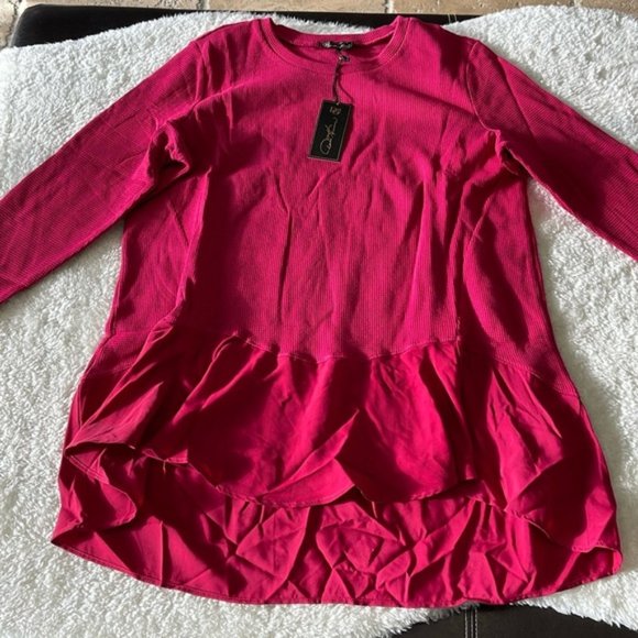 DG2 by Diane Gilman Waffle Knit Peplum Top 645-045 - Picture 3 of 8